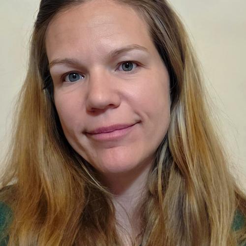 Simoticsné Kálóczi Vivien